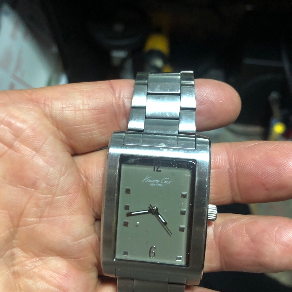 Sleek Silver Rectangular Dress Watch - image 2